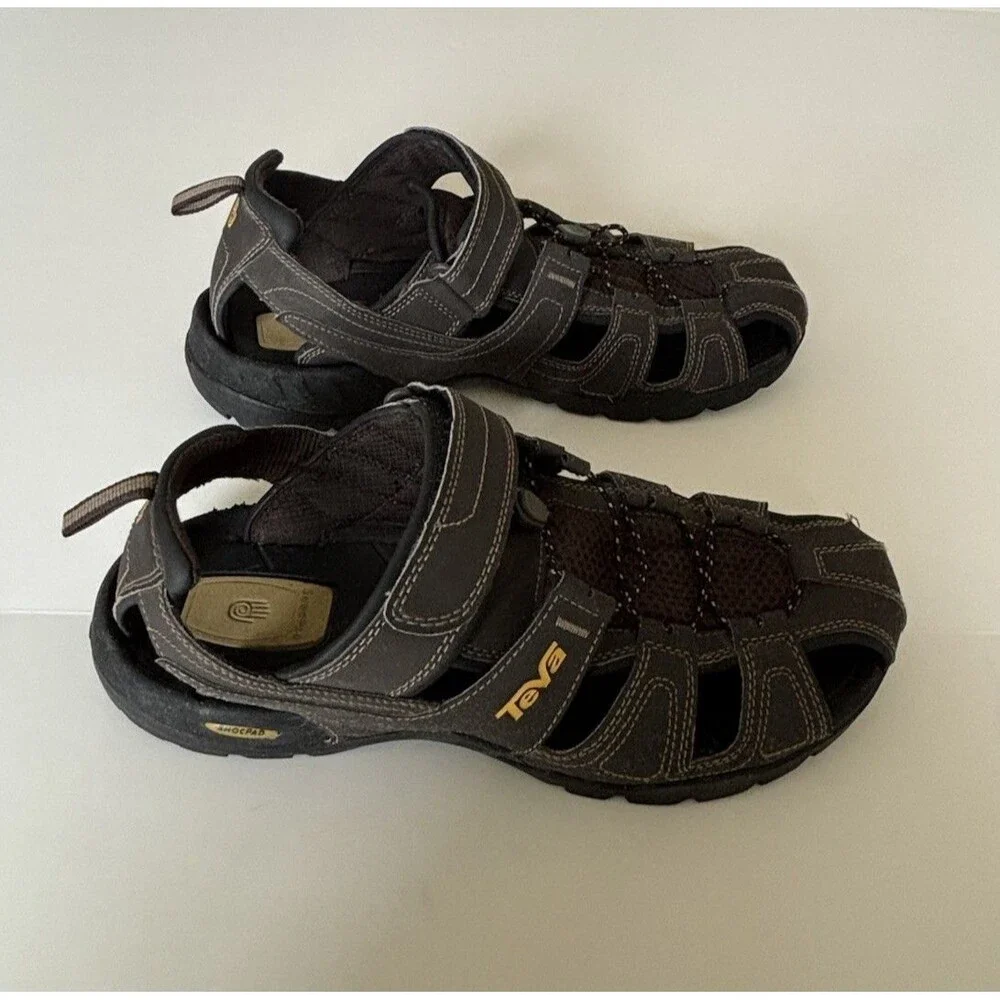 New Teva Men’s Forebay Outdoor Hiking Sandals Closed Toe  Coffee Brown Size 11